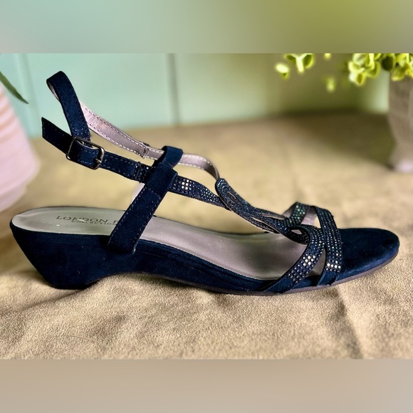 SOLD!  (cross listed) - Picture 7 of 7